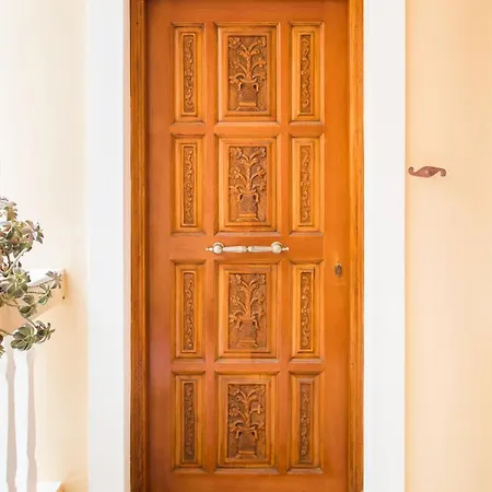 Evdoxia's House